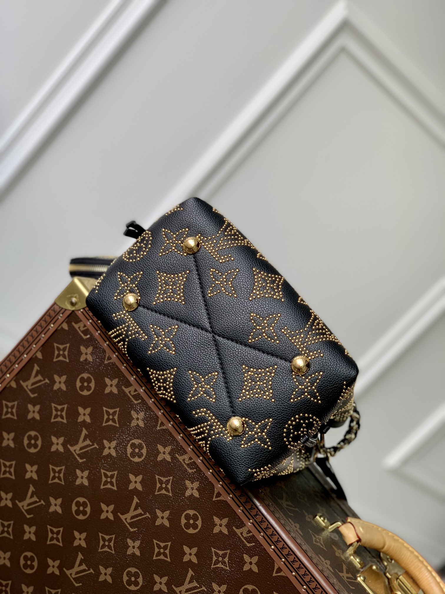 LV Bucket Bags